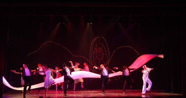 Coney Island Ballet /></a>
    </td>
   </tr>
  
  
  
  
  
   <tr><td colspan=
